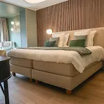 Hotel Panorama - Vue Exceptionnelle Sur La Semois 4*