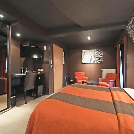 Panorama - Vue Exceptionnelle Sur La Semois Hotell 4*