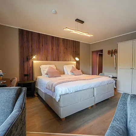 Panorama - Vue Exceptionnelle Sur La Semois 4*