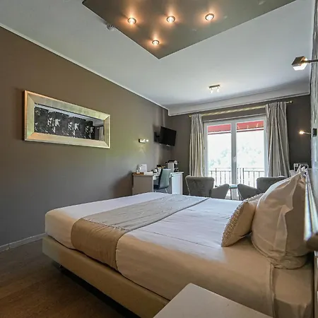 Panorama - Vue Exceptionnelle Sur La Semois 부용