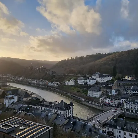 Hotel Panorama - Vue Exceptionnelle Sur La Semois