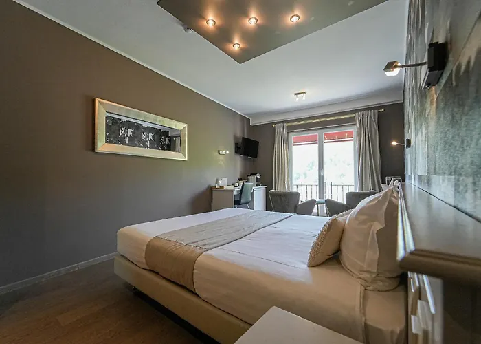 Panorama - Vue Exceptionnelle Sur La Semois Bouillon