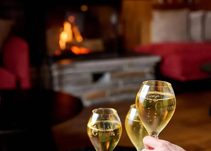 Hotel Panorama - Vue Exceptionnelle Sur La Semois 4*