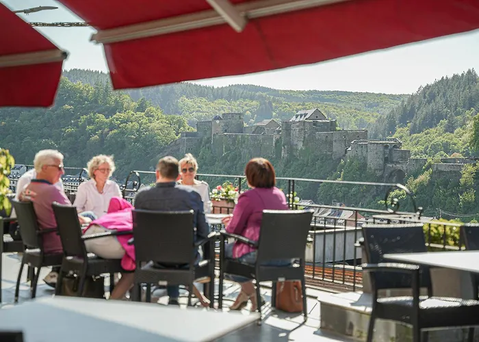 Panorama - Vue Exceptionnelle Sur La Semois Hotel 4*