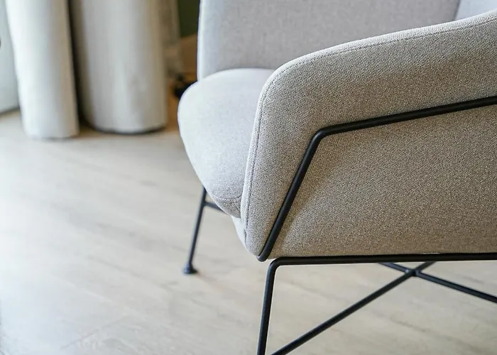 Hotel Panorama - Vue Exceptionnelle Sur La Semois 4*