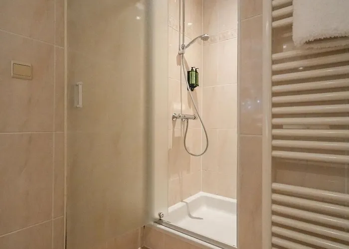 Hotel Panorama - Vue Exceptionnelle Sur La Semois