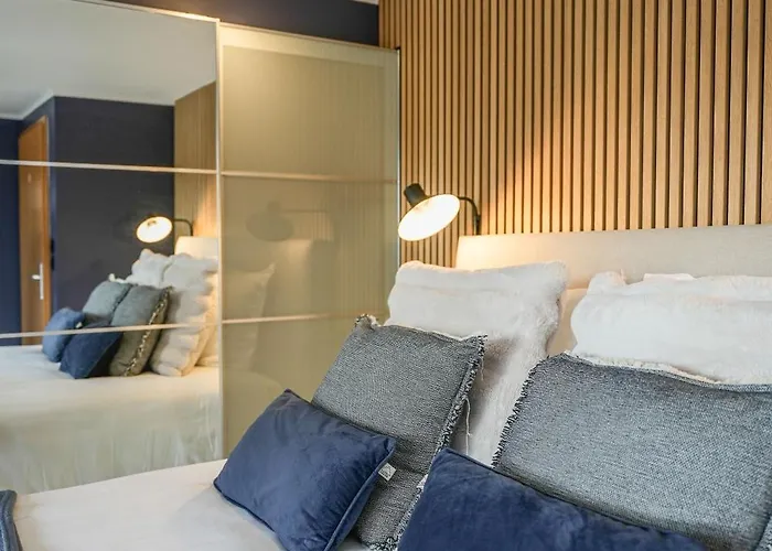 Panorama - Vue Exceptionnelle Sur La Semois Hotel 4*